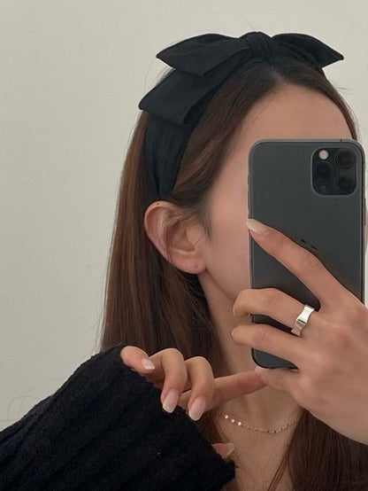 Wide Soft Fabric Bow Headband (2 Colours) image 1