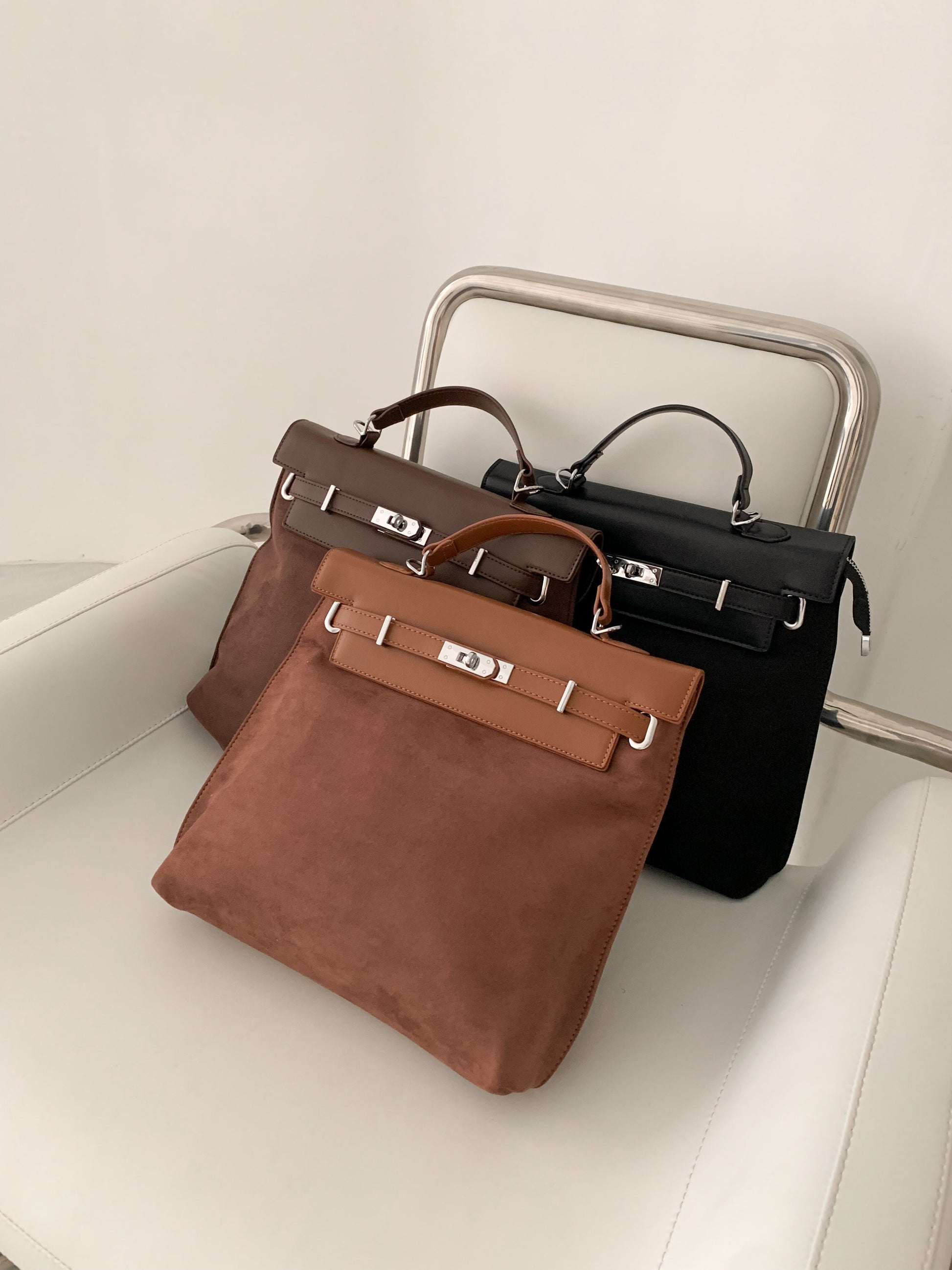 [Rêverit] - Buckle Large Shoulder Bag (3 Colours) image 0