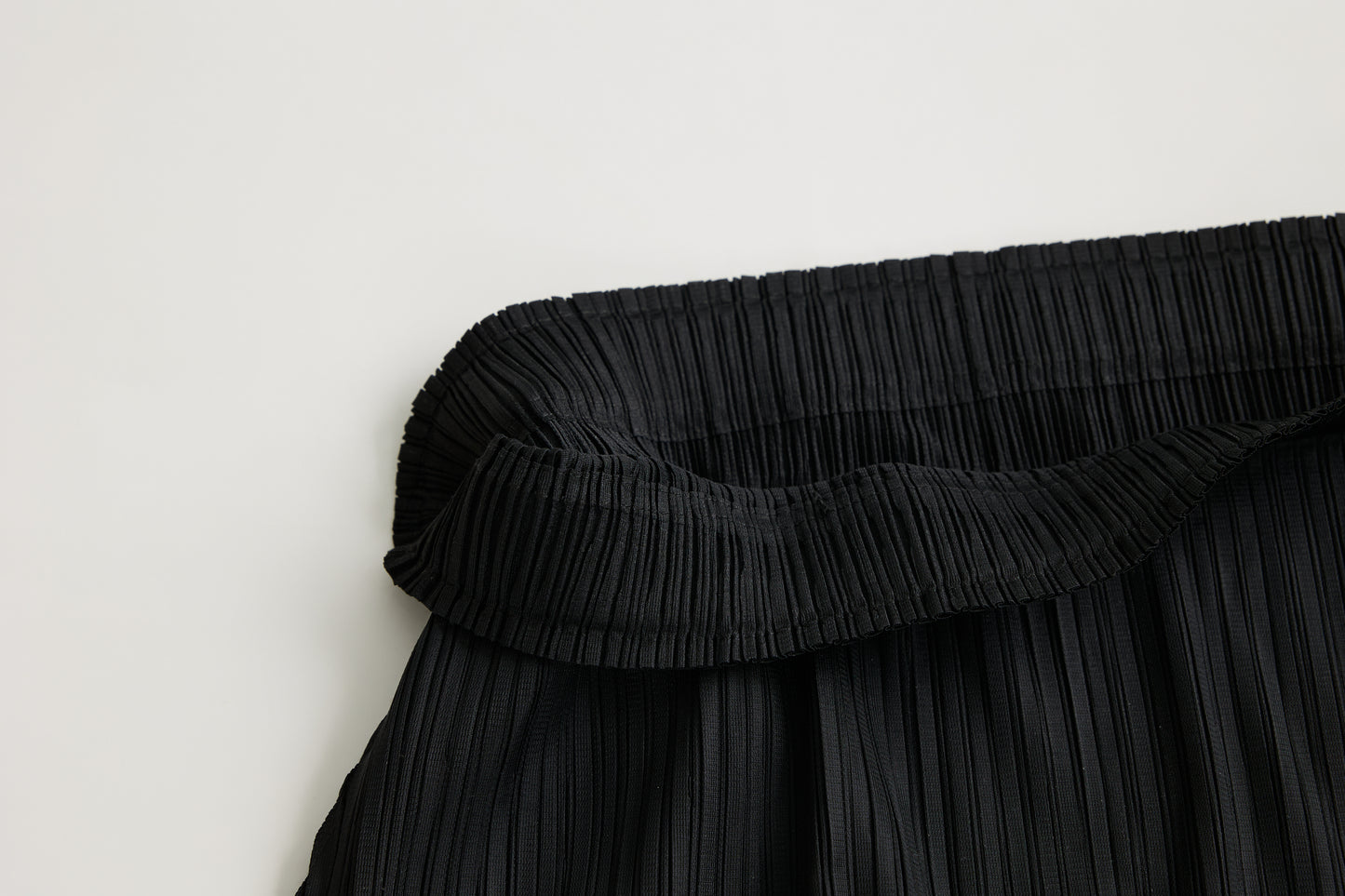 [Rêverit] Maison Pleats 009 (Black)