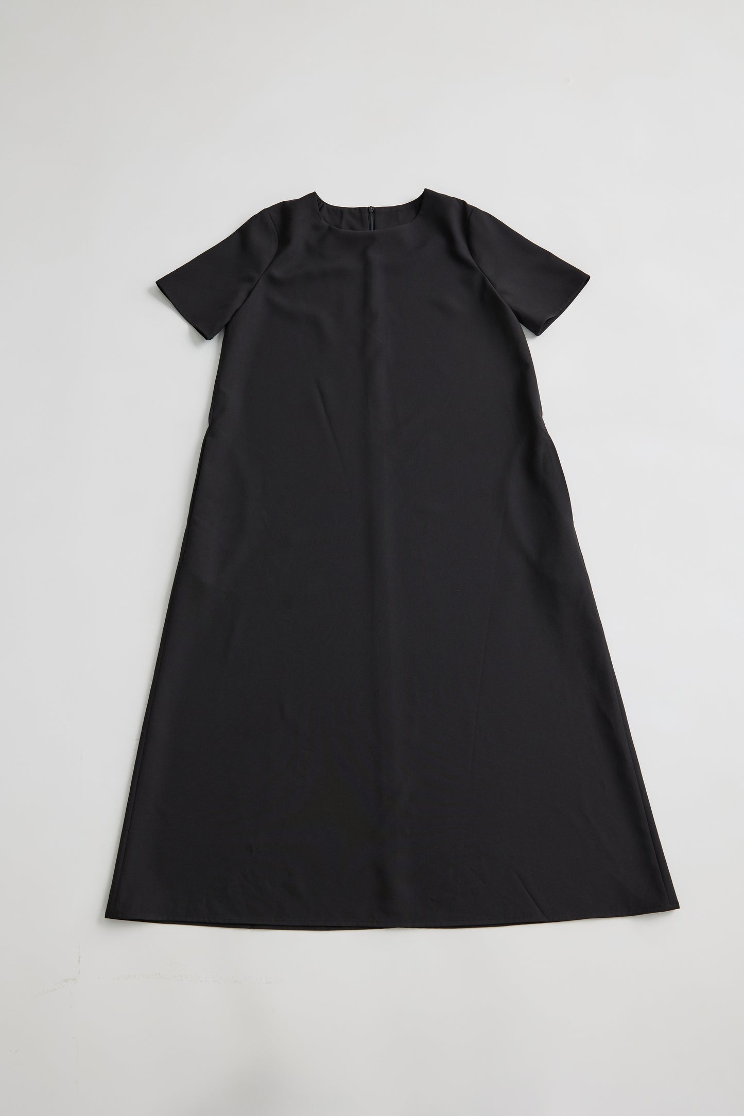 [Rêverit] Premium Made Tailored A-Line Midi Dress (Black)