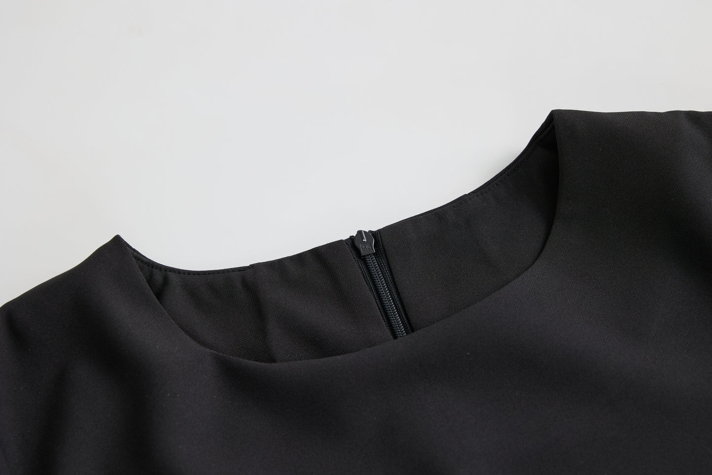 [Rêverit] Premium Made Tailored A-Line Midi Dress (Black)