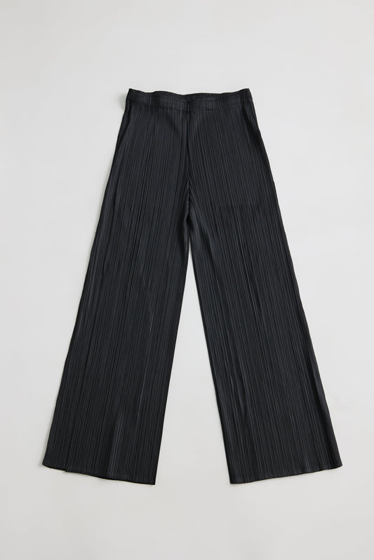 [Rêverit] Maison Pleats 002 (Black/Ivory)