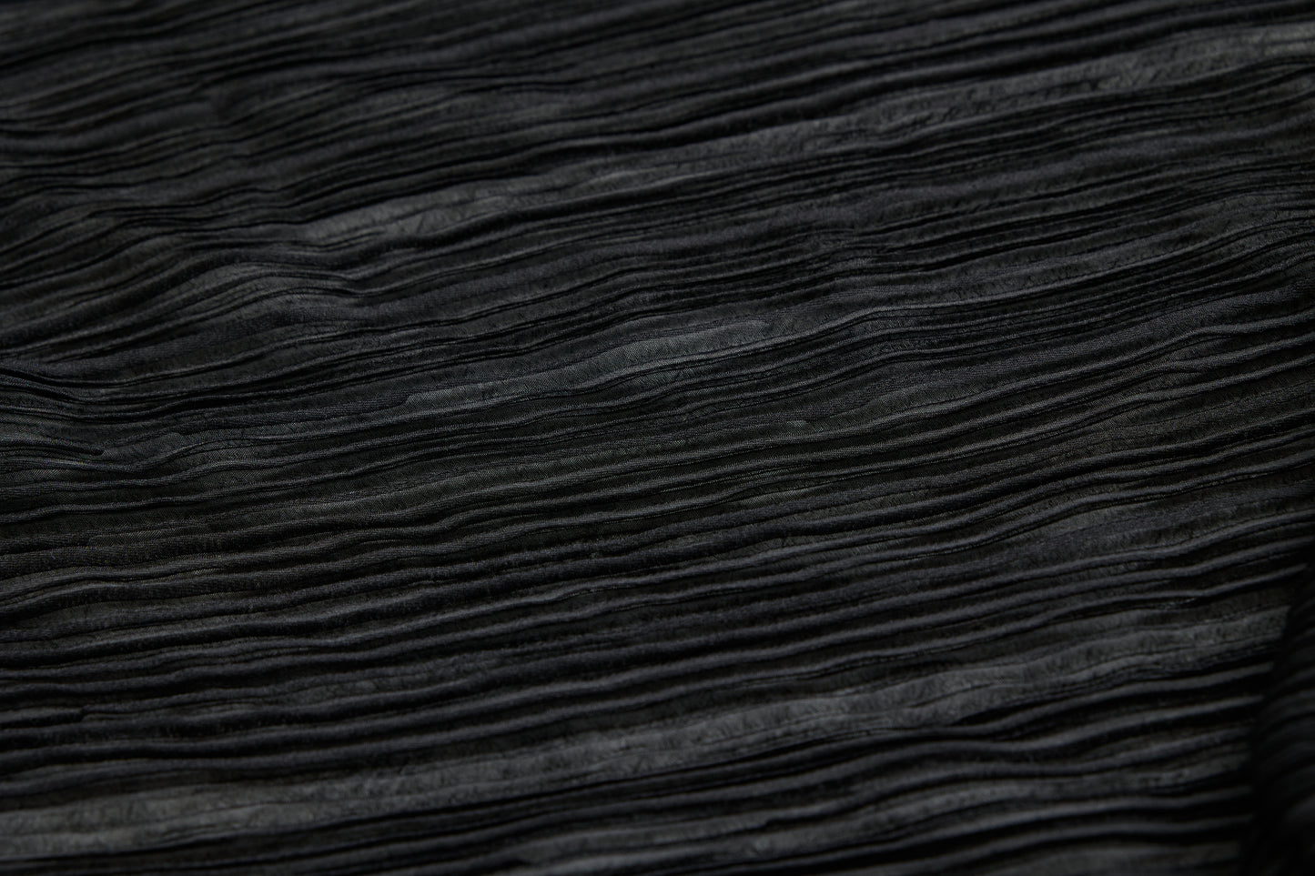 [Rêverit] Maison Pleats 004 (Black/White)