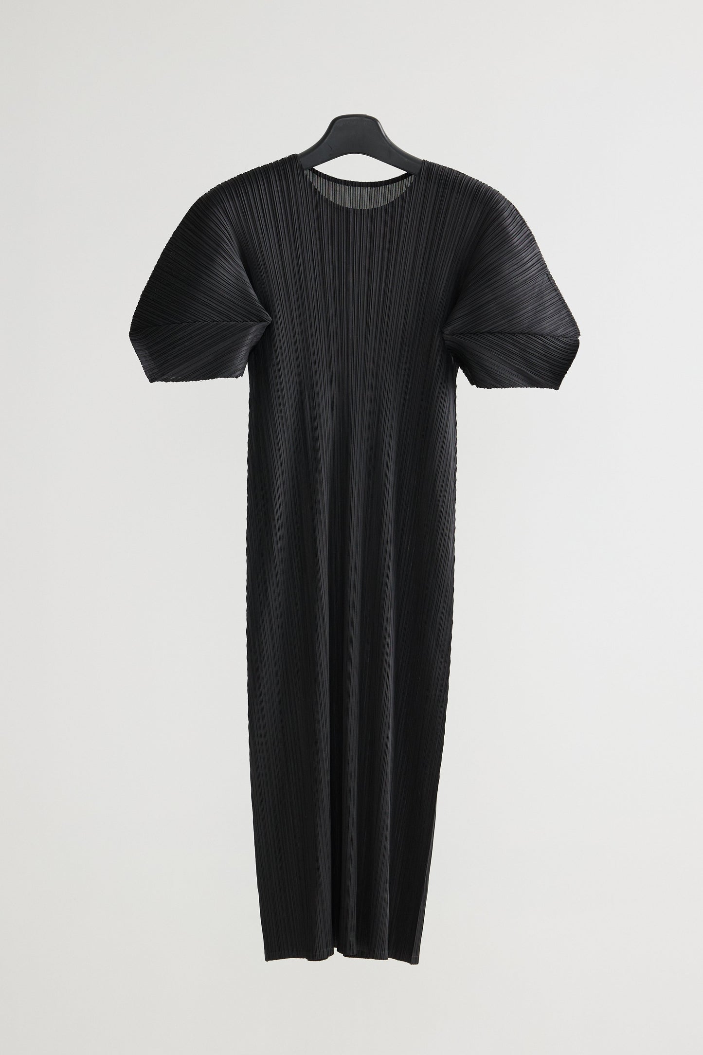 [Rêverit] Maison Pleats 006 (Black/Grey)