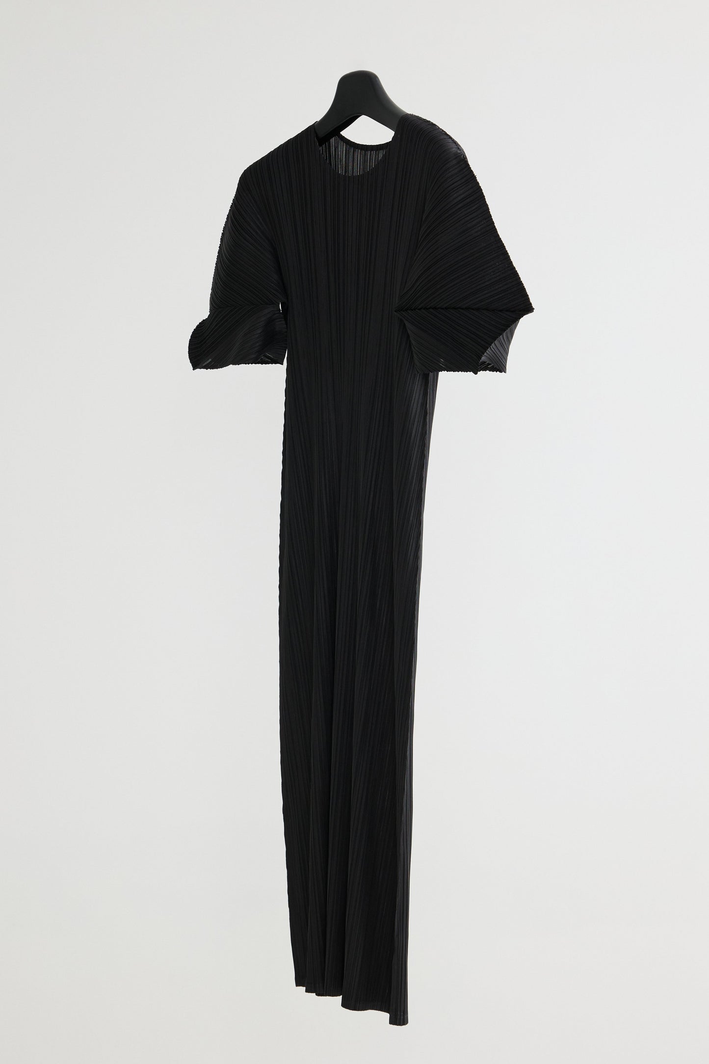 [Rêverit] Maison Pleats 006 (Black/Grey)