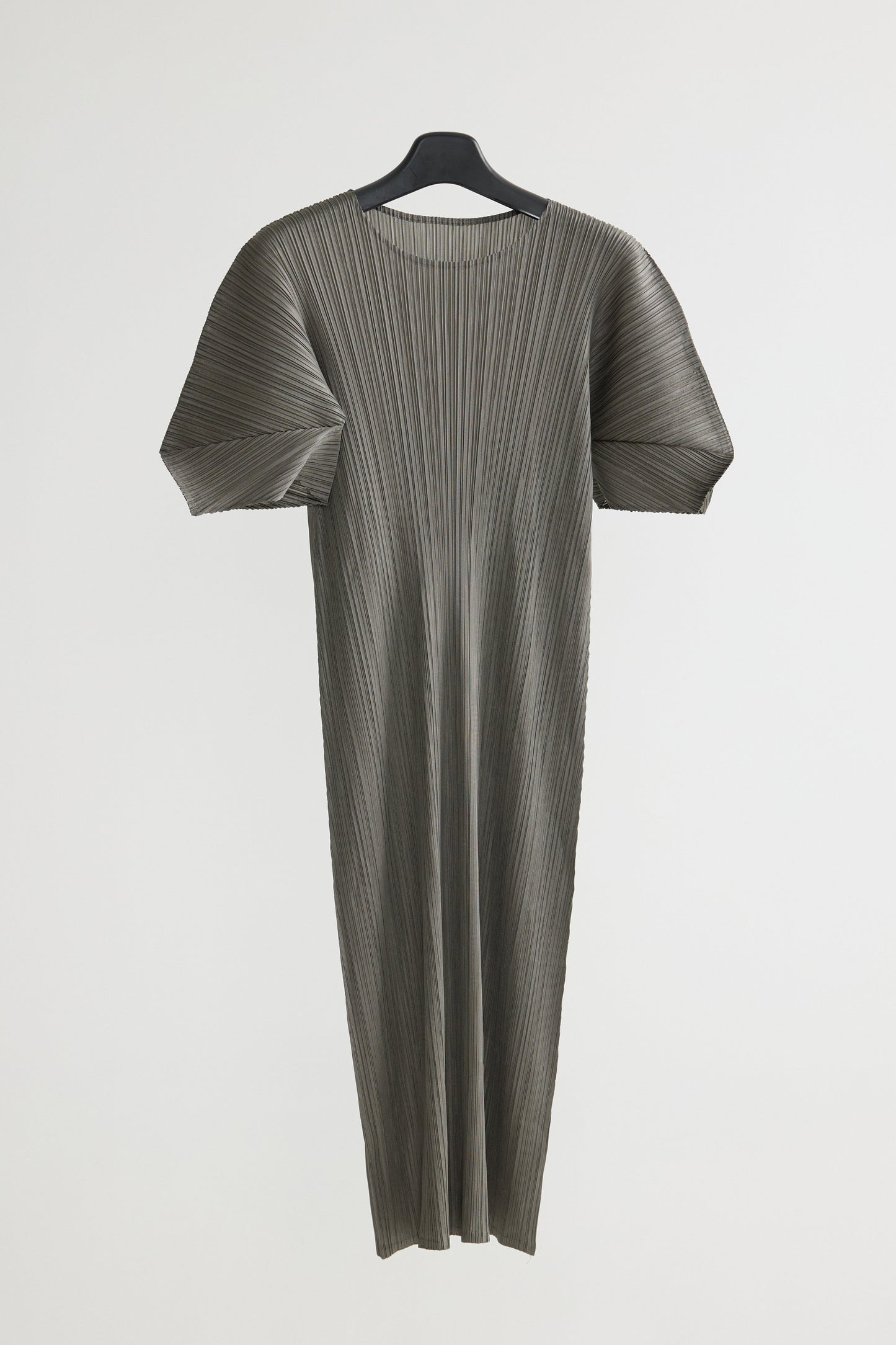 [Rêverit] Maison Pleats 006 (Black/Grey)