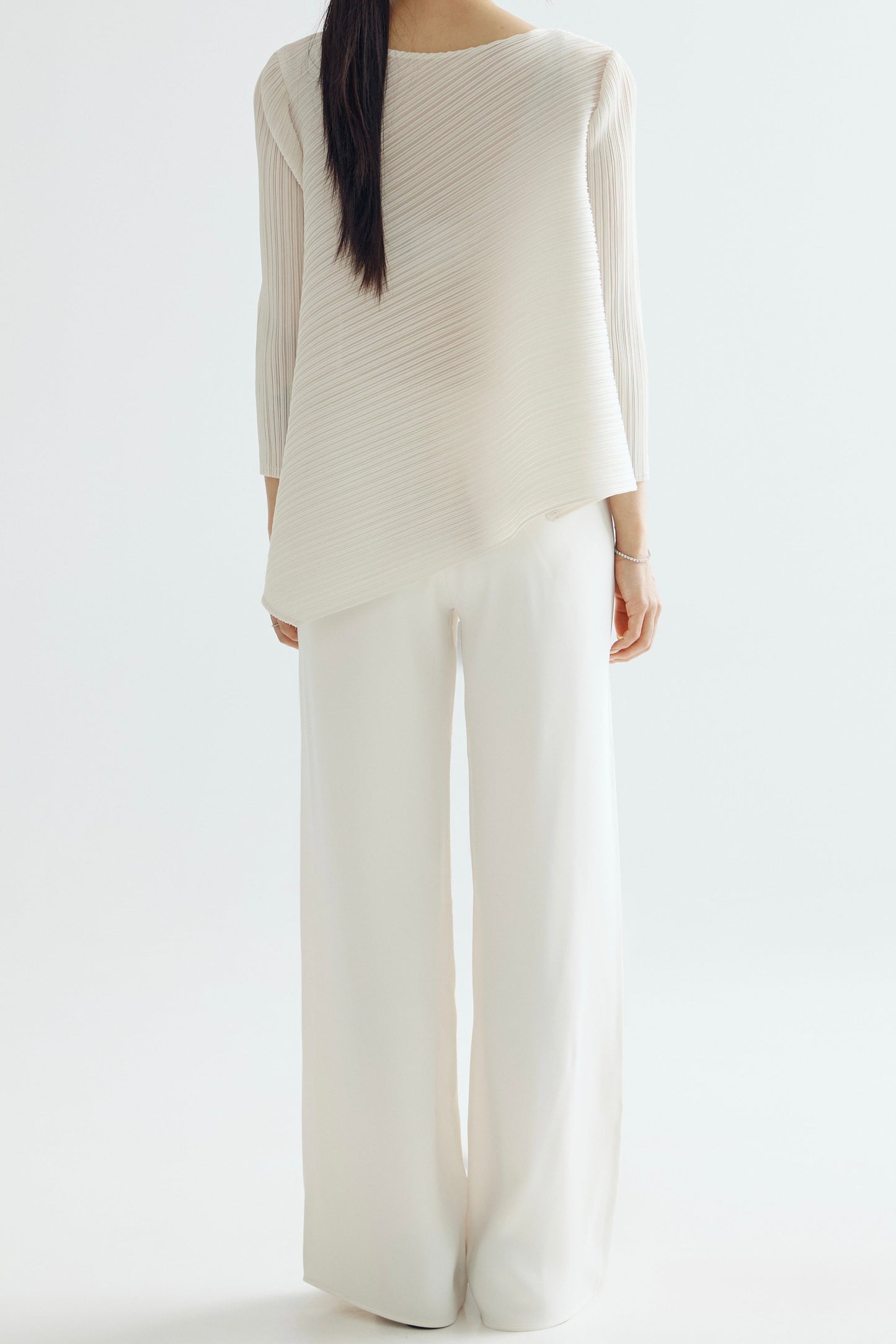 [Rêverit] Maison Pleats 005 (Black/Ivory)