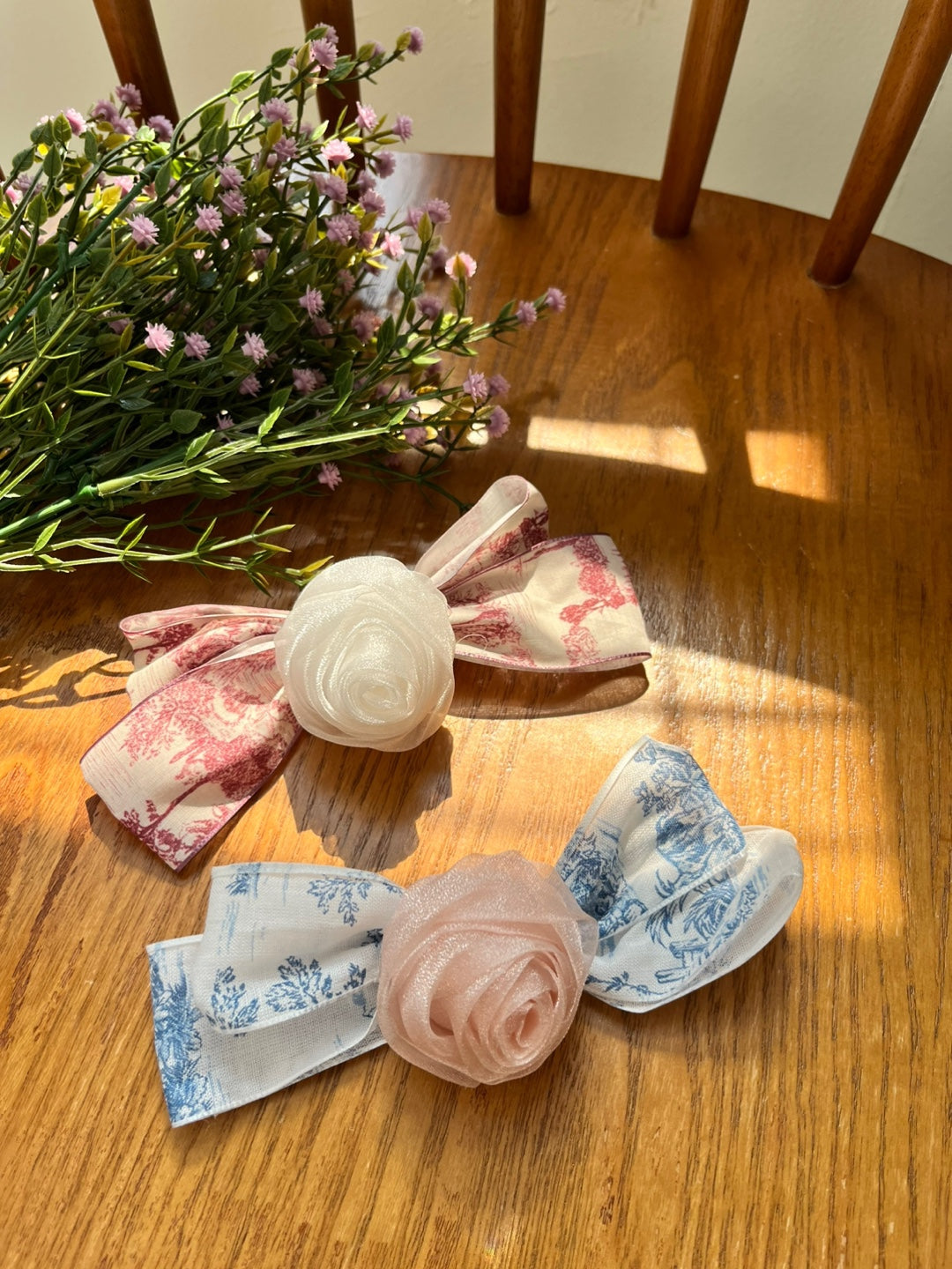 Romantic Toile de Jouy Hair Bow Barrette (2 Colours)
