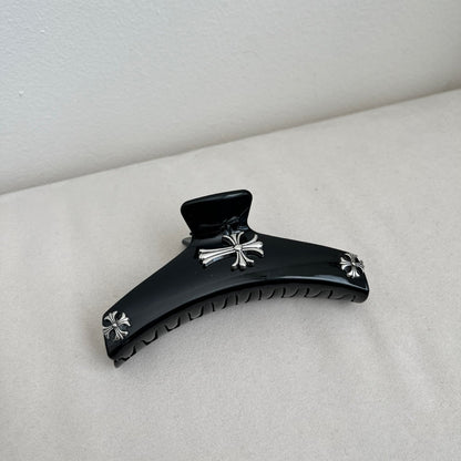 Edgy Black Claw Clip with Silver Cross Motifs – Gothic Hair Accessory (Black)