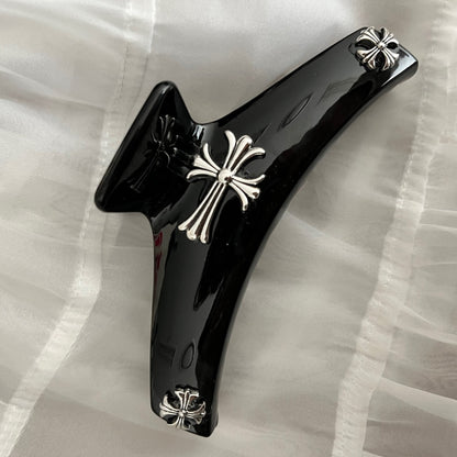 Edgy Black Claw Clip with Silver Cross Motifs – Gothic Hair Accessory (Black)
