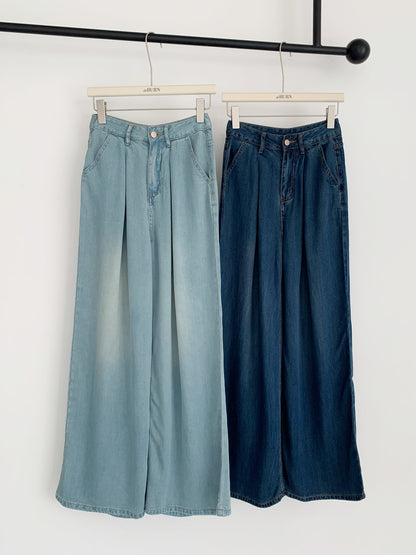 [Rêverit] Pleated Tencel Wide-Leg Jeans (2 Colours)
