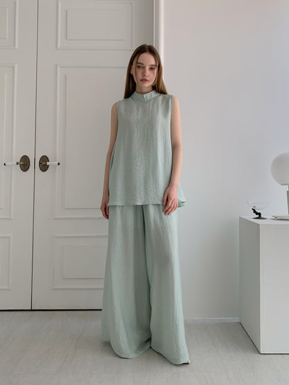 [Rêverit] Back-Slit Draped Two-Piece Set (Black)