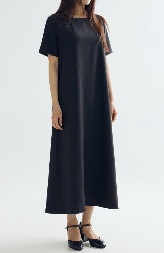 [Rêverit] Premium Made Tailored A-Line Midi Dress (Black)