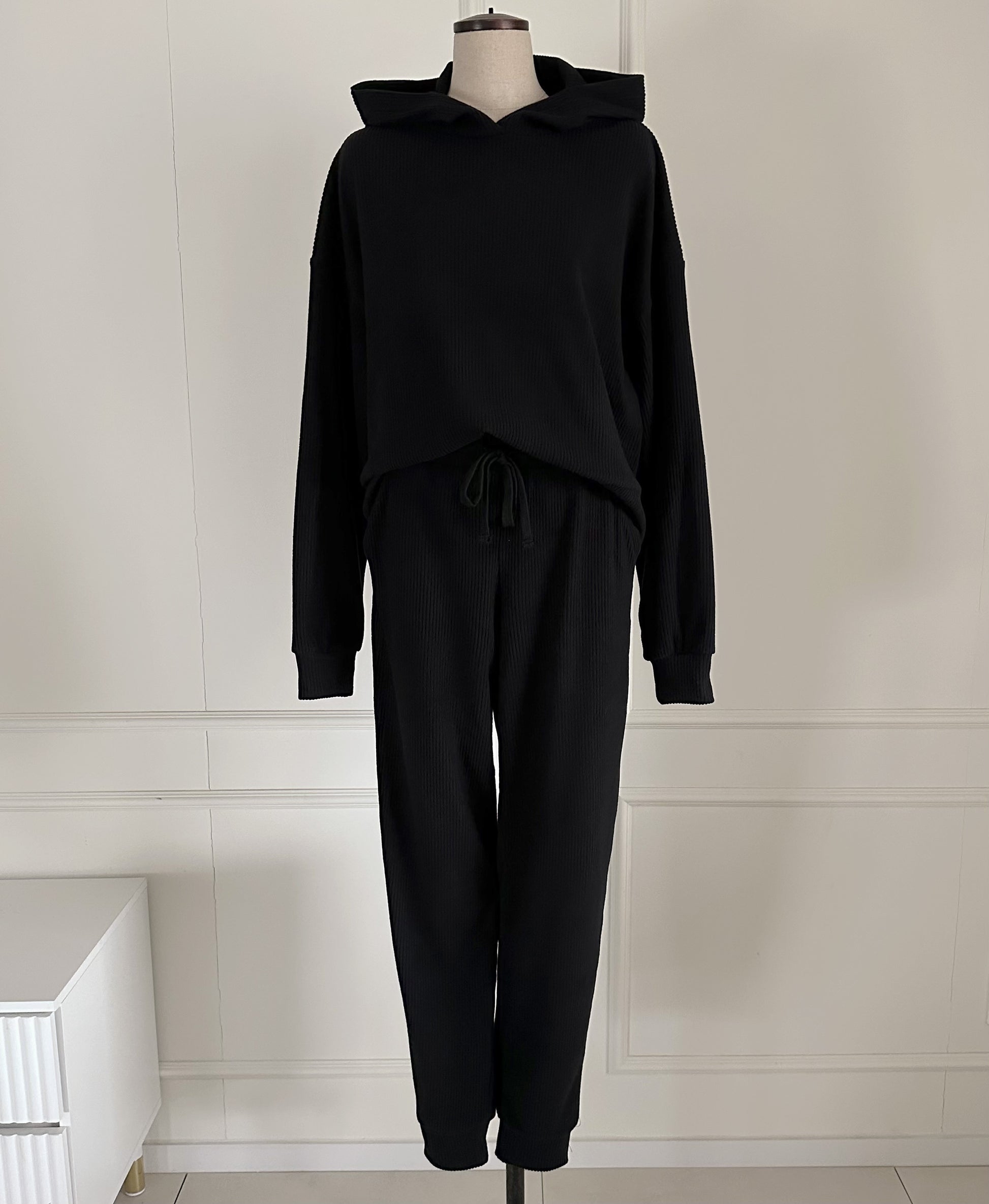 [Rêverit] - Premium Made Ribbed Hoodie (2 Colours) image 13